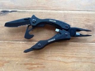 NIP GERBER CRUCIAL + STRAP CUTTER  DRESSED IN BLACK AND READY FOR ALL 