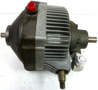 Eaton 1100 032 Hydraulic Hydrostatic Mower Transmission *NICE*