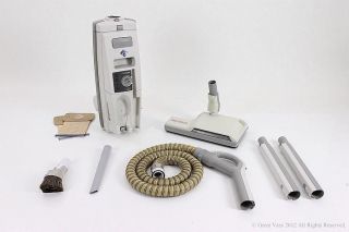 electrolux vacuum in Vacuum Cleaners