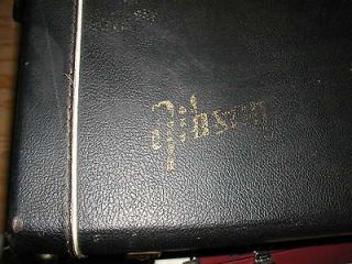hard case gibson in Parts & Accessories