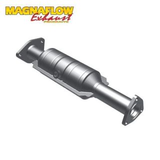 Magnaflow Direct Fit Catalytic Converter (Cat) 05 Honda Accord 2.4L 