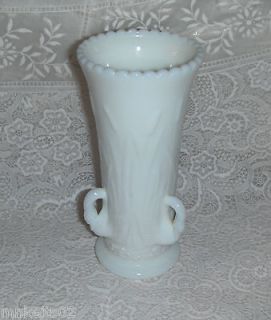 Vintage Westmoreland Milk Glass Vase, Three Swans Approx 7 Tall
