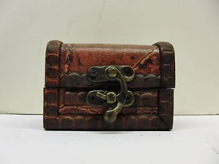 Small Antique Design WOODEN TREASURE CHEST BOX/Trinket Case  Leaf 
