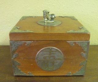 Vintage Chinese stacking jewelry box with foo dog top