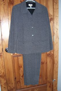 TALBOTS WOMAN 14W GRAY PANT SUIT ~ VERY NICE CONDITION