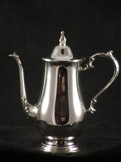 Wm A ROGERS ONEIDA SILVER COFFEE POT W/ ROUND BASE EXCELLENT CONDITION 