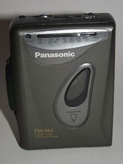   PANASONIC RQ V60 FM/AM STEREO RADIO CASSETTE PLAYER with Belt Clip