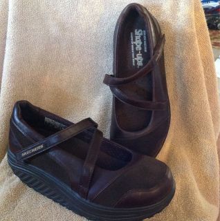   SHAPE UPS HYPERACTIVE TOFFEE WOMENS MARY JANE SHOES SIZE 6  NICE