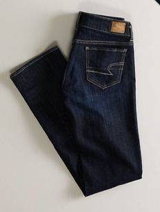 NWT AMERICAN EAGLE STRAIGHT LEG LOW RISE JEANS SIZE 18 SHORT