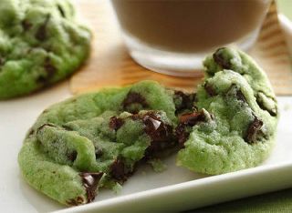 macadamia cookies in Cookies & Biscotti