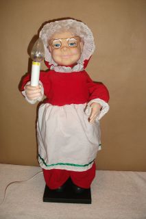   Telco Motionettes of Christmas Mrs Claus Doll Figure Display 1988