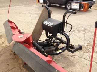     Hiniker 86 V Snow Plow w/ Ford mount COMPLETE & Ready to Go
