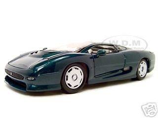 JAGUAR XJ 220 GREEN 118 DIECAST MODEL CAR