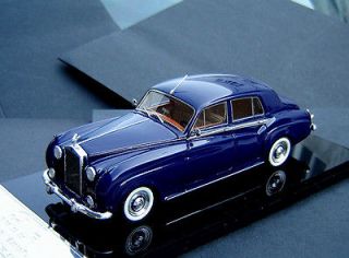 43 Rolls Royce Silver Cloud Limousine 1950s （Royal Blue）