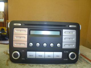 06 10 VW Rabbit Jetta Am Fm Radio Cd  Player 1K0035161D *