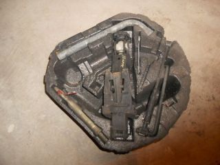 98 05 VW BEETLE SPARE TIRE CHANGING TOOL JACK RANCH M 5