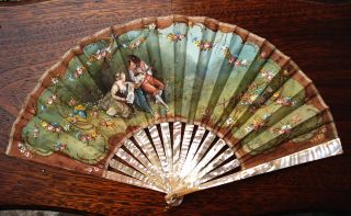 FAN EVENTAIL ANTIQUE MOTHER OF PEARL STICKS AND SILK HAND FAN
