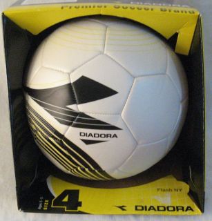 DIADORA PREMIER SOCCER BRAND BALL OFFICIAL SIZE AND WEIGHT 4 YOUTH NEW