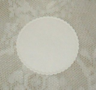   100 Round 3.25 Inch White Paper Coasters Scalloped Edge   Disposable