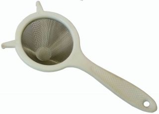 plastic strainer in Colanders, Strainers & Sifters