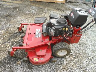 Exmark Lawn Mower in Riding Mowers