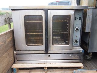commercial oven in Ovens & Ranges