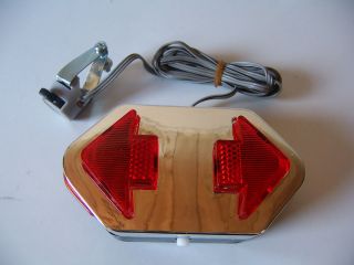 NEW BICYCLE DIRECTIONAL TURNING SIGNAL LIGHT RED