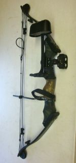   Timber Wolf Compound Bow   27 30, 45 70#   RH   Accessories Included