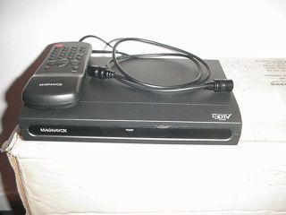 Magnavox Digital to Analog TV Converter Box TB100MW9, w/ Remote and RF 