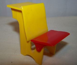 Vintage 1950s Small Plastic Toy SCHOOL DESK A Renwal Product #33 Made 