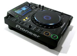 Pioneer CDJ 2000 Multiformat Professional DJ CD/DVD USB SD Player 