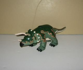 Fisher Price Imaginext Dinosaur 10 Figure   Trample Triceratops 