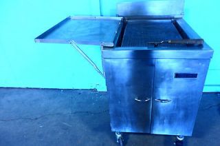  DUTY STAINLESS STEEL COMMERCIAL  ANETS  NATURAL GAS DONUT FRYER