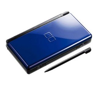 refurbished nintendo ds in Video Game Consoles