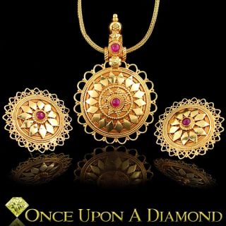   Yellow Gold Indian Gold Jewelry Set w/ Ruby Earrings Necklace Pendant