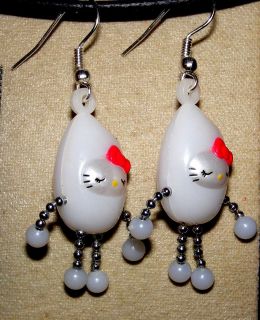 Cute Hello Kitty Earrings Charm Jewelry Dangling Chain Limbs