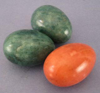 alabaster eggs in Eggs