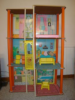 Vintage 1973 BARBIE Townhouse Pick Up Only SW Chicago Darien IL