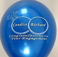 Engagement 25 personalised balloons with 50 printed paper napkins
