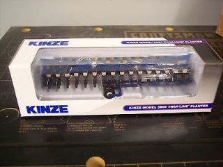 Kinze 3600 Twin Line 16 Row Planter, SpecCast, 1/64 Scale, Implement 