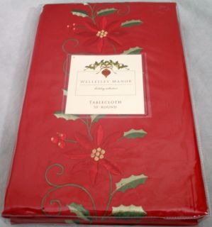  Manor Tablecloth 70 Round Holiday Collection Red Floral NIP