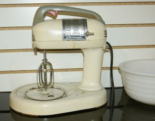VTG. Dormeyer Power Chef Food Fixer Mixer Model 4200, with citrus 
