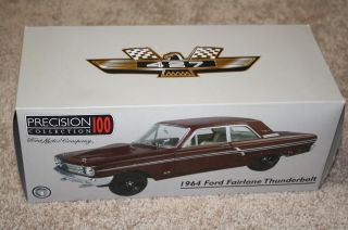   100 1/18 1964 Ford Motor Fairlane Thunderbolt Maroon 427 #33057