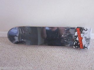 NEW Mongoose ABEC 3 Bearing Skateboard w/ Skull Graphics