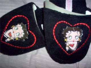 betty boop slippers in Clothing, 