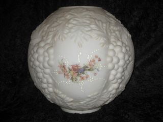 OLD GONE WITH THE WIND GLASS GLOBE LAMP SHADE FLOWERS GRAPES 10 1/2 