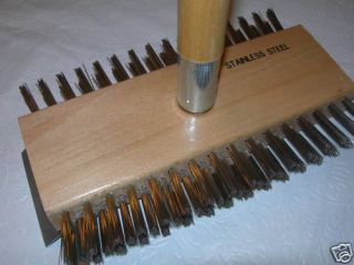 BROILER GRILL BRUSH STAINLESS STEEL WITH SCRAPER, 29 LONG