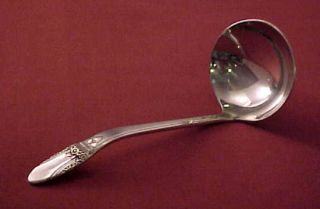 1847 Rogers Bros Silver Plate FIRST LOVE Silverware Flatware Pieces 