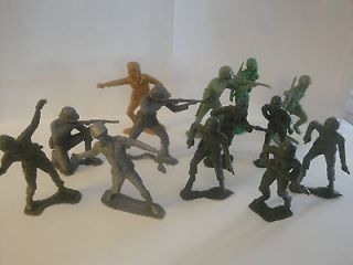 ORIGINAL ~ LOUIS MARX & CO. EARLY 1960S ~ 6 TOY SOLDIERS LOT OF 13 