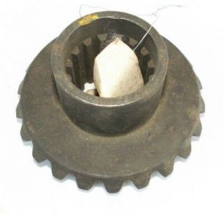 1945 1946 1947 45 46 47 Ford truck NOS axle gear 1